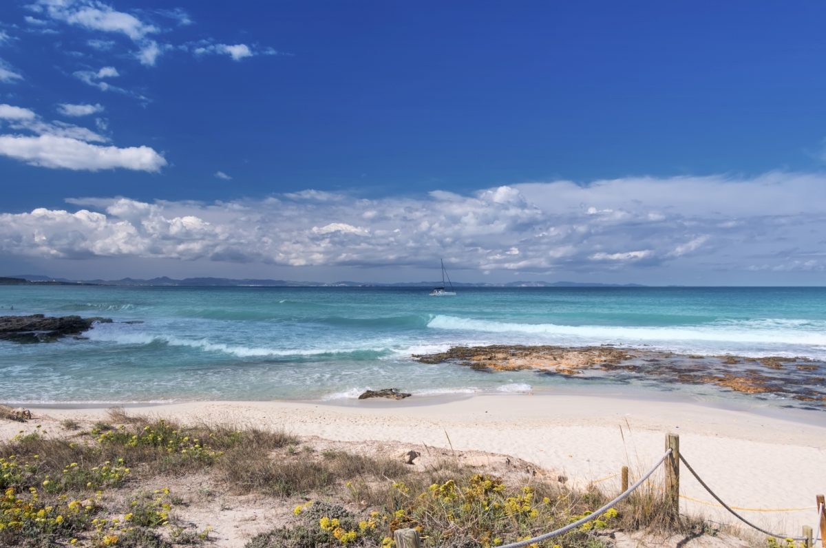 Die User der Touristik-Website TripAdvisor wählten die Playa de Ses Illetes zum besten Strand Europas.