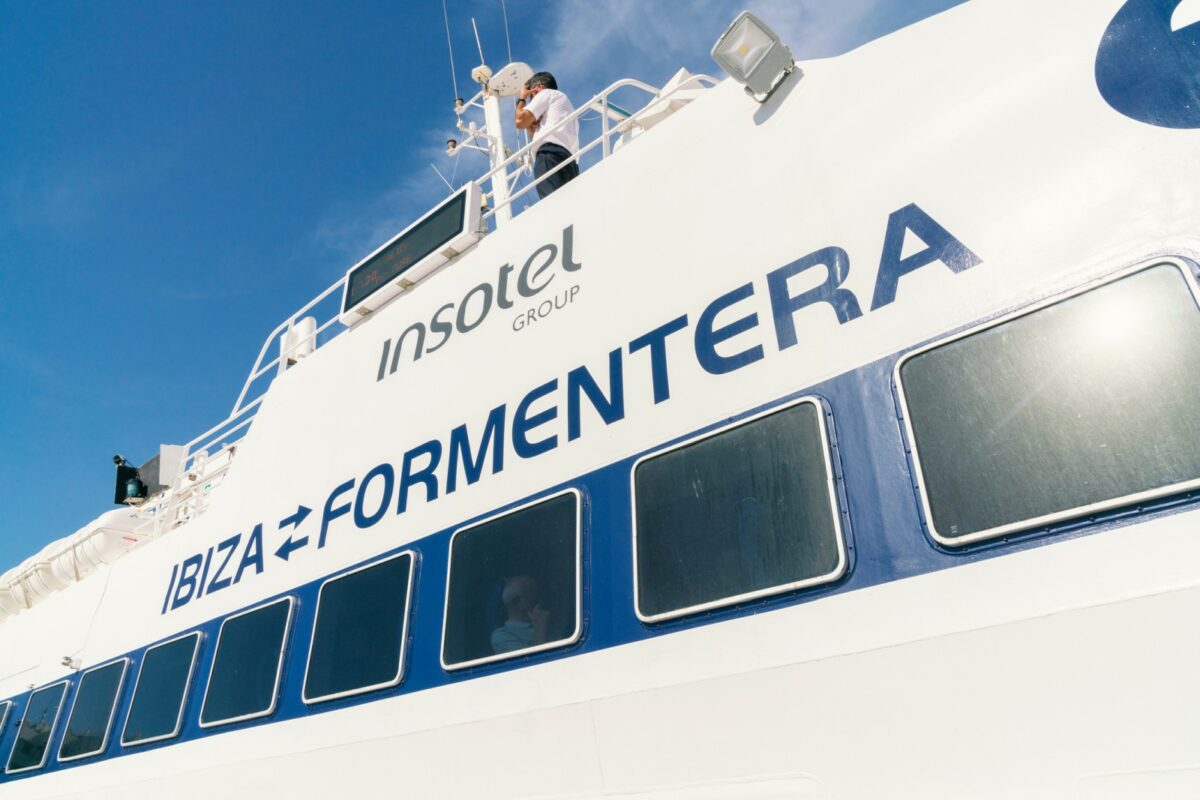Alles über die Fähre zwischen Ibiza und Formentera: Fahrpläne, Preise und bequeme Online-Ticketbuchung finden Sie hier.